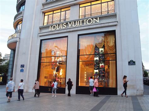 louis vuitton paris original store|paris louis vuitton outlet.